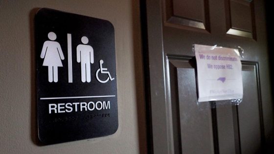 Student’s viral video of trans woman in ladies’ restroom spurs campus investigation, renewed debate – MASHAHER