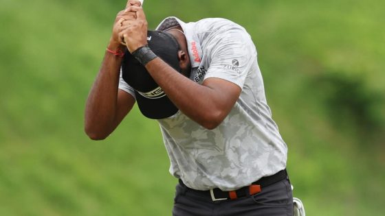 Sahith Theegala’s crazy 10th hole: Two drops, a trash can and an SUV – MASHAHER