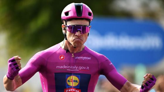 Milan wins stage 13 to secure Giro sprint hat-trick – MASHAHER