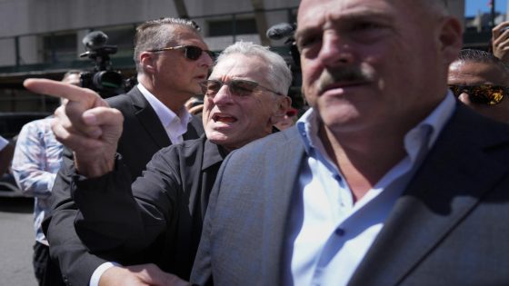 Robert De Niro clashes with pro-Trump protesters – MASHAHER