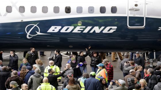 Boeing shareholders approve CEO’s compensation as company faces investigations, possible prosecution – MASHAHER