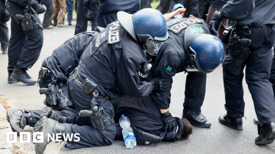 Protesters attempt to storm Berlin's Tesla factory – MASHAHER