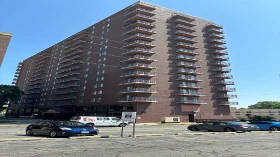 Frustration mounting for tenants of apartment complex in downtown Springfield – MASHAHER