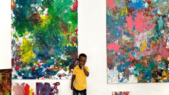 Toddler from Ghana becomes world’s youngest artist after sell-out exhibition – MASHAHER