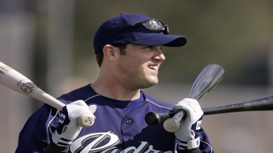 Sean Burroughs, former MLB player and Long Beach Little League star, dies at 43 – MASHAHER