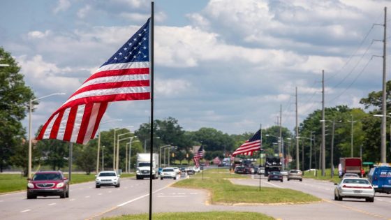 City of Gadsden sets out new flags along Meighan Boulevard, Rainbow Drive for Memorial Day – MASHAHER