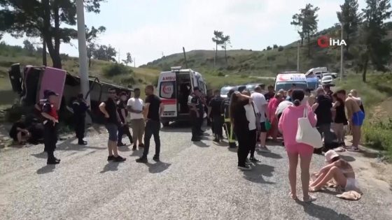 A dozen Britons among injured after two vehicles collide in southern Turkey – MASHAHER