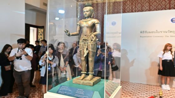 Thailand celebrates return of looted statue from New York’s Met – MASHAHER