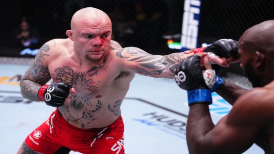 UFC 301: Anthony Smith confronts career reality after reconciling with the man who knocked his teeth out – MASHAHER