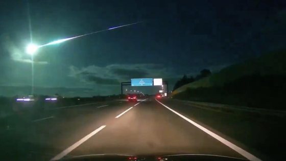 Blue meteor lights up Europe’s skies – MASHAHER