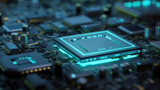 Should You Buy This Spectacular Semiconductor Stock Before It Splits? – MASHAHER