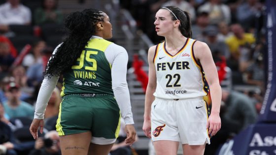 WATCH: Caitlin Clark’s third technical foul puts her closer to automatic suspension – MASHAHER