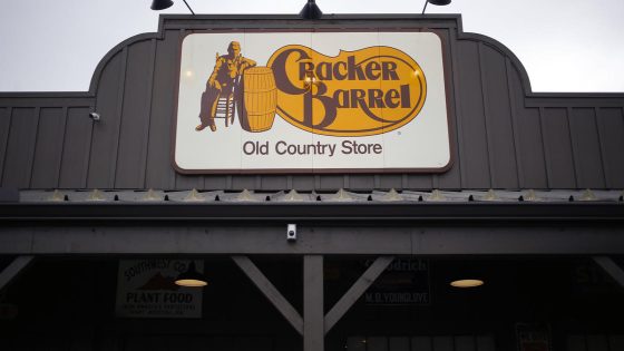 Cracker Barrel CEO says brand isn’t relevant and needs new strategy. Here are 3 changes coming soon. – MASHAHER