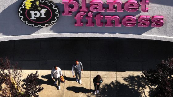 Planet Fitness raises membership fee for first time since 1998 – MASHAHER