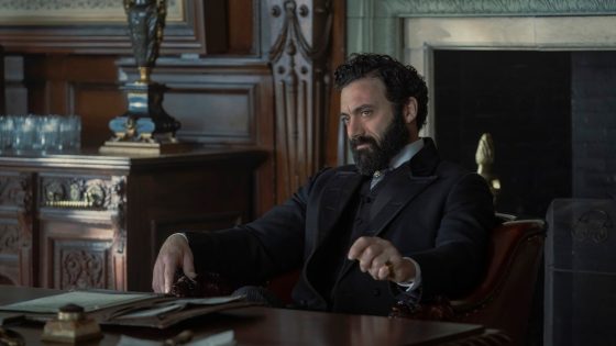 Morgan Spector Teases ‘Gilded Age’ Season 3, George and Bertha Drama – MASHAHER