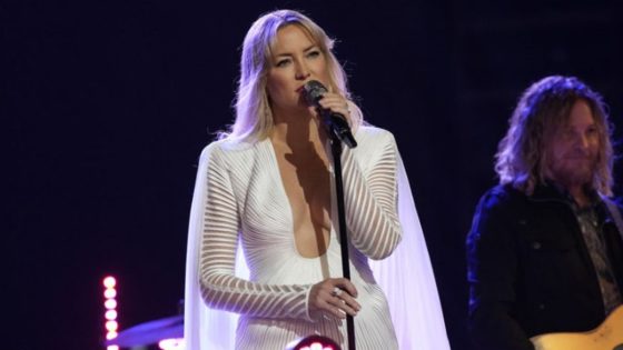 Kate Hudson Performed Her New Single On The Voice Finale, And The Reactions Are Wild – MASHAHER