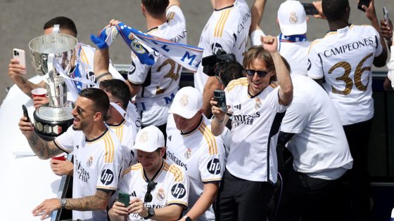 Real Madrid celebrate LaLiga title win in style – MASHAHER