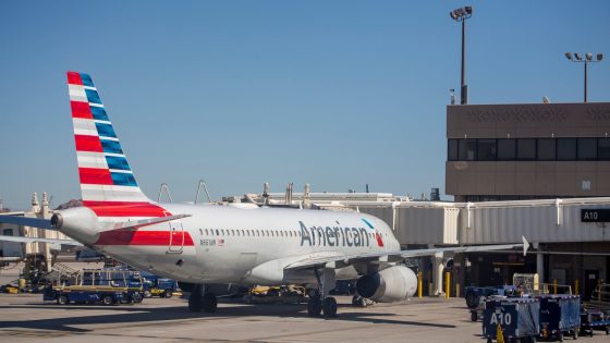 Black men sue American Airlines for racial discrimination after being ‘ordered off plane over body odour complaints’ | US News – MASHAHER