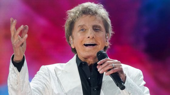 Barry Manilow latest to move gig from Manchester’s Co-op Live – as Liam Gallagher jokes he’ll perform in Lidl | UK News – MASHAHER