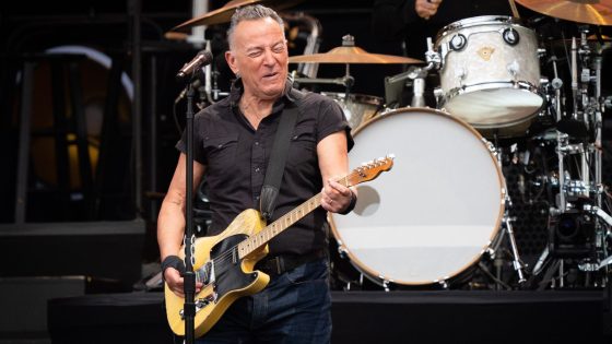 Bruce Springsteen cancels shows over ‘vocal issues’ | Ents & Arts News – MASHAHER