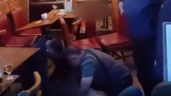 Footage shows aftermath of Hackney restaurant shooting that left girl, 9, fighting for her life | UK News – MASHAHER