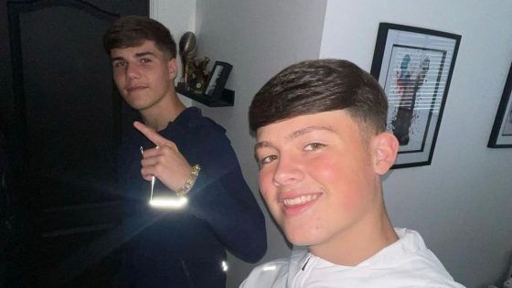 Teenage boys described as ‘angels’ after leaping onto tracks to save man with seconds to spare | UK News – MASHAHER