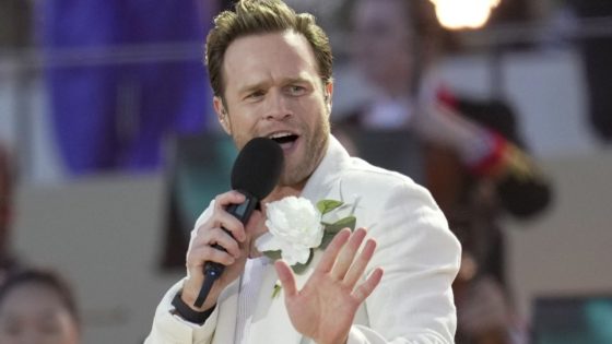 Olly Murs apologises for cancelling Glasgow gig with Take That after flight woes | Ents & Arts News – MASHAHER