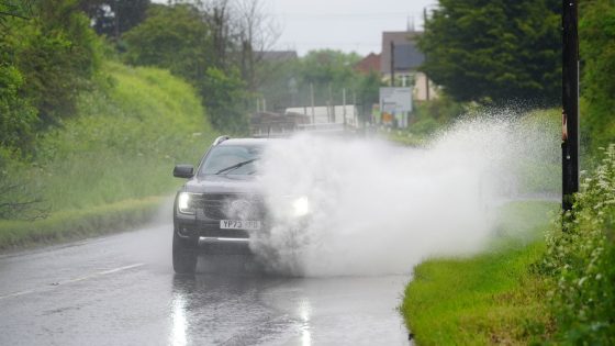 UK weather: New thunderstorm warning issued for England and parts of Wales on Sunday as rainy end to Bank Holiday forecast | UK News – MASHAHER