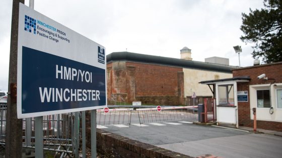 Inmates at Winchester prison dug through walls with plastic cutlery, IMB report finds | UK News – MASHAHER