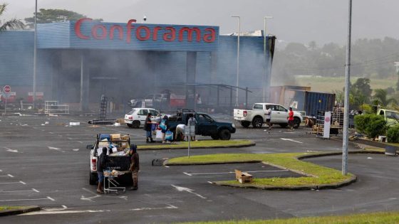 New Caledonia riots: Around 300 Australians stranded as flights paused – MASHAHER