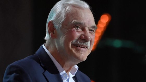 Larry Csonka loses his cool at any question of the 1972 Dolphins’ greatness – MASHAHER