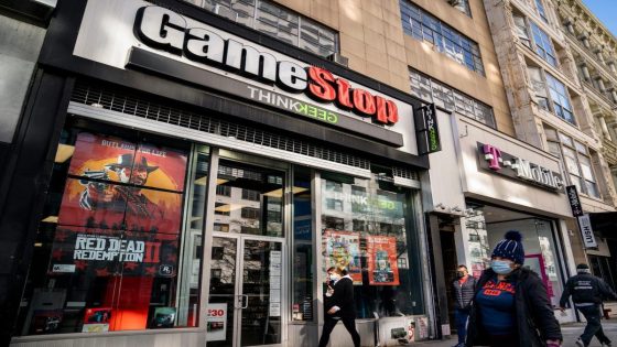 GameStop could make more money than it has in recent quarters by just sitting on its $4 billion cash pile – MASHAHER