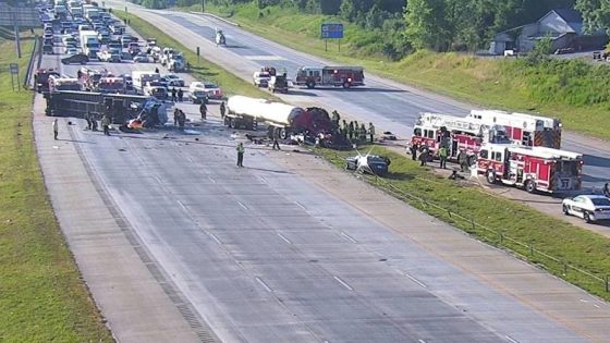 Multiple semis involved in major I-485 wreck by Mallard Creek Road – MASHAHER