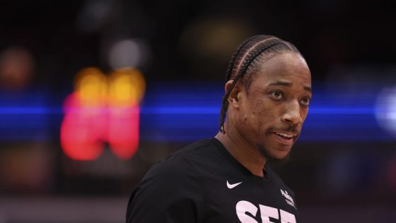 NBA trade, free agency rumor roundup: Does Caruso’s trade mean DeRozan will leave Bulls as free agent? – MASHAHER