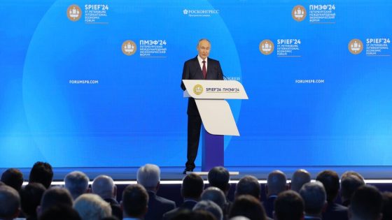 Putin, at Economic Forum, Again Talks About Nuclear War – MASHAHER