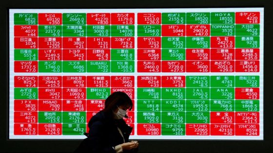 Asia shares stumble; political uncertainty grips euro – MASHAHER