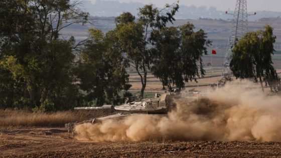 Israeli tanks advance into areas in north and south Gaza, fighting rages – MASHAHER