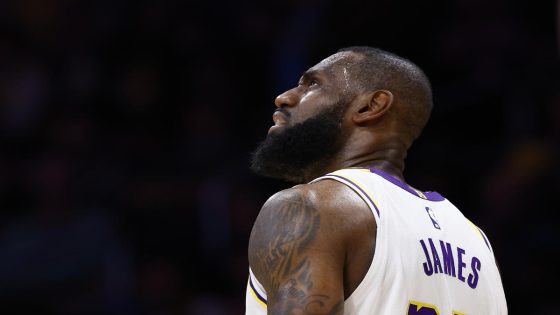 LeBron James reportedly intends to opt out of Lakers contract but expected to sign new deal with LA – MASHAHER