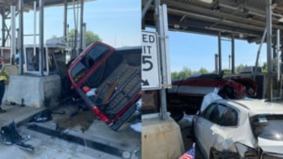 State police ID 3 people who suffered ‘significant injuries’ in head-on crash at NH toll plaza – MASHAHER