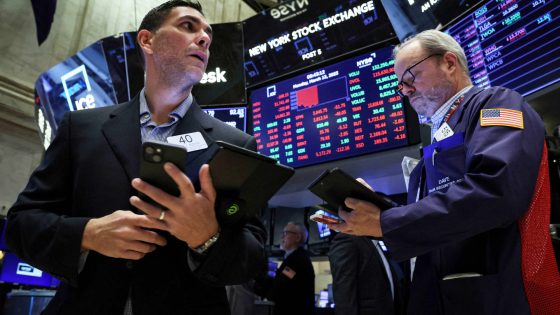 All the market-moving Wall Street chatter from Tuesday – MASHAHER