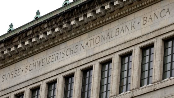 Swiss central bank cuts rates by a quarter point in third trim this year – MASHAHER