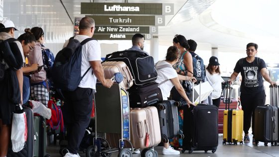 Record summer airline travel is starting, and so are the flight delays – MASHAHER