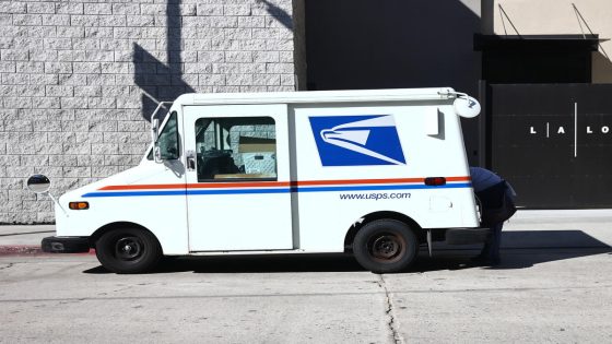 The Internet Can’t Stop Talking About The New Post Office Trucks’ Design – MASHAHER