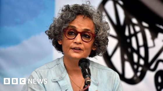 Arundhati Roy wins PEN Pinter Prize for her ‘powerful voice’ – MASHAHER