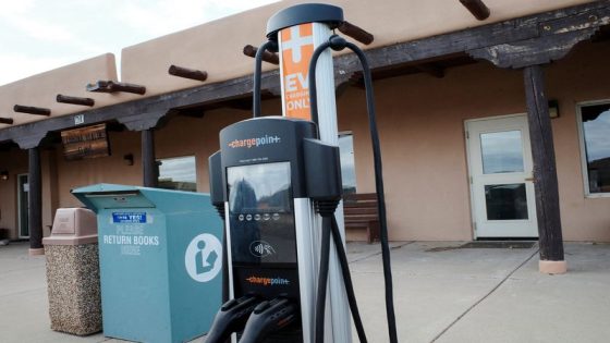 Democrat calls only 7 EV-charging stations deployed under US program ‘pathetic’ – MASHAHER