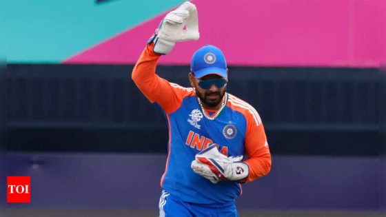 ‘It makes India vs Pakistan clash…’: Rishabh Pant on viral ‘Tel lagao dabur ka, wicket lo Babar ka’ chant | Cricket News – MASHAHER