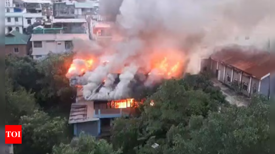 Major fire breaks out at building in Manipur secretariat complex near CM N Biren Singh’s bungalow | India News – MASHAHER