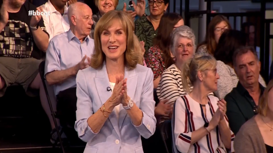 Fiona Bruce surprised by audience’s reaction to mention of Nigel Farage – MASHAHER