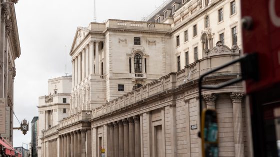 Bank of England Holds Rates Steady, Despite Slower Inflation – MASHAHER