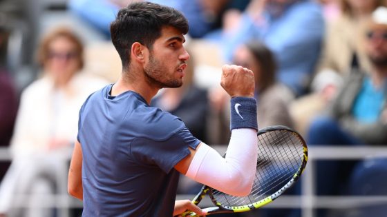 French Open 2024: Alcaraz beats Auger-Aliassime in straight sets, faces Tsitsipas in quarterfinals – MASHAHER